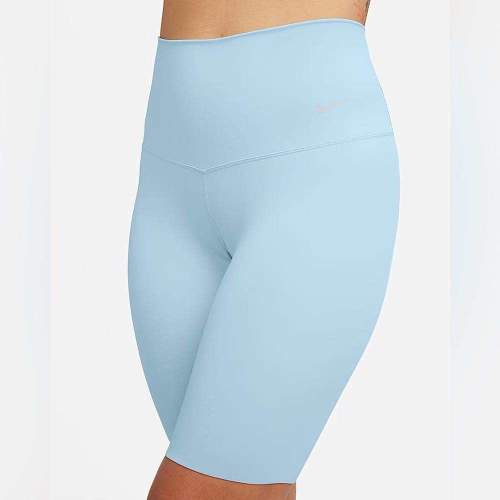 Nike Women's Zenvy Gentle-Support High-Waisted 8" Biker Shorts